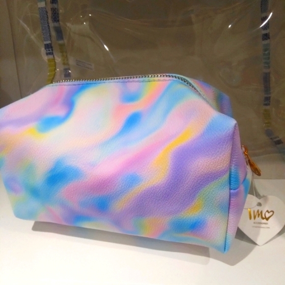 Train case & makeup bag/set of 2 as shown! - Picture 4 of 4